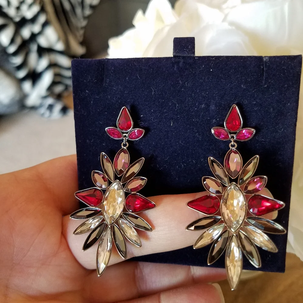 AUTHENTIC Swarovski RARE Red Vermilion Statement Necklace & Earrings NWT